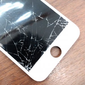iPhone6Sフロントパネル交換