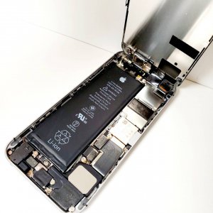 iPhineSE バッテリー交換