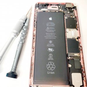 iPhone6SPlus バッテリー交換