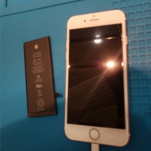 iPhone6Sバッテリー交換修理