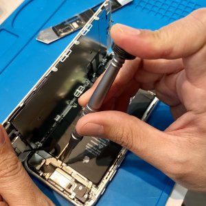 iPhone7　バッテリー交換修理