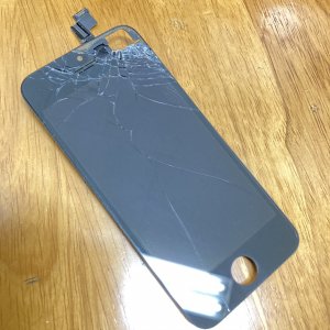 iPhoneSE 液晶画面交換修理