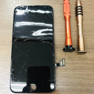 iPhone7 フロントパネル交換