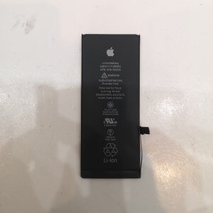 iPhone 7 バッテリー交換
