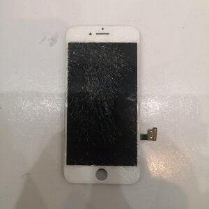 iPhone 7 パネル修理