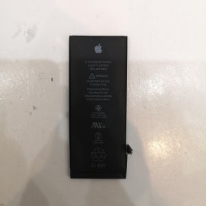 iPhone 6 バッテリー交換