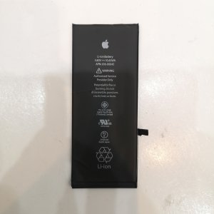 iPhone 6S+ バッテリー交換