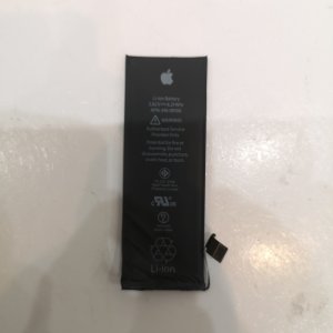 iPhone SE バッテリー交換