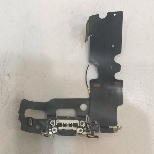 iPhone 7 ライトニング交換