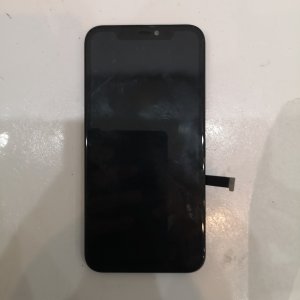iPhone 11 パネル修理