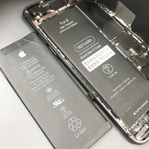 iPhone8　バッテリー交換
