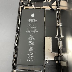 iPhone 7 バッテリー交換