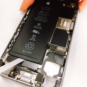 iPhone6s バッテリー交換