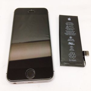 iPhoneSE バッテリー交換