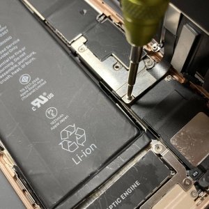 iPhone8 バッテリー交換