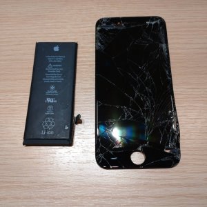 iPhone6液晶、バッテリー交換修理