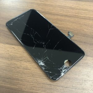 iPhone7のフロントガラス修理