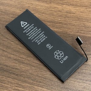 iPhoneSEのバッテリー交換修理