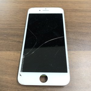 iPhone7のフロントガラス修理
