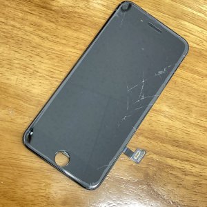 iPhone7 液晶画面交換修理