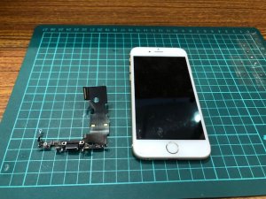 iphone8 ライトニング交換