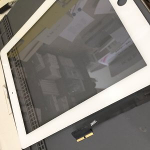 iPad4　ガラス交換