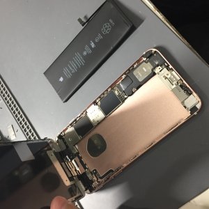 iPhone6SPlus　バッテリー交換