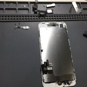 iPhone8　液晶交換