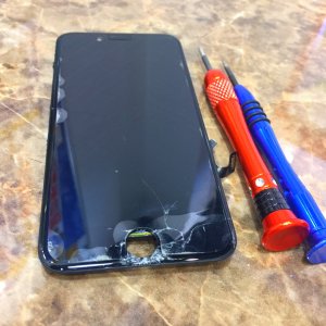 iPhone8 液晶交換