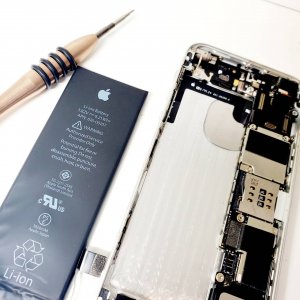 iPhoneSE バッテリー交換