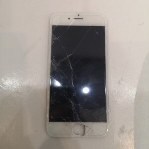 iPhone 6S パネル交換