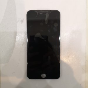iPhone 7+ パネル交換