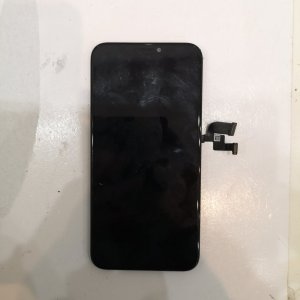 iPhone X パネル修理