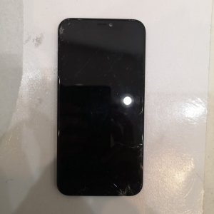 iPhone 11 パネル修理
