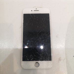 iPhone 7 パネル交換