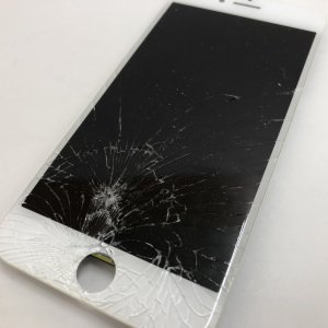 iPhone7　ガラスパネル交換