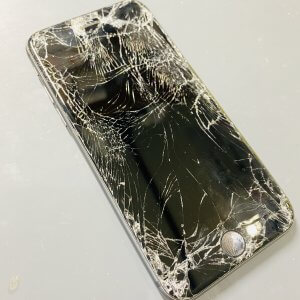 iPhone8　液晶交換