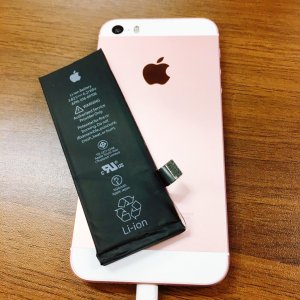 iPhoneSE バッテリー交換