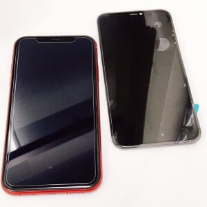 iPhone11 液晶交換