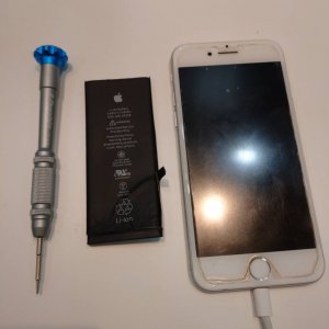 iPhone7バッテリー交換修理