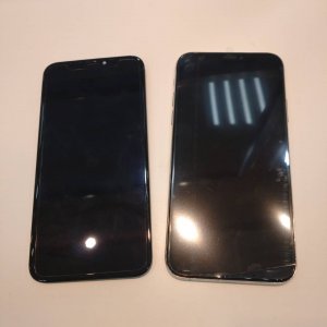 iPhoneXS　液晶交換修理