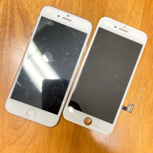 iPhone8 液晶画面交換修理