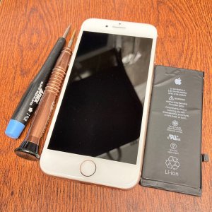 iPhone8 バッテリー交換修理