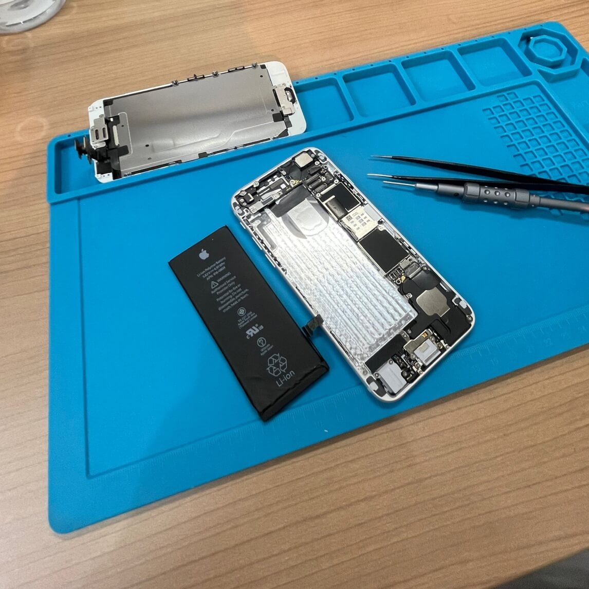 iPhone6 バッテリー交換