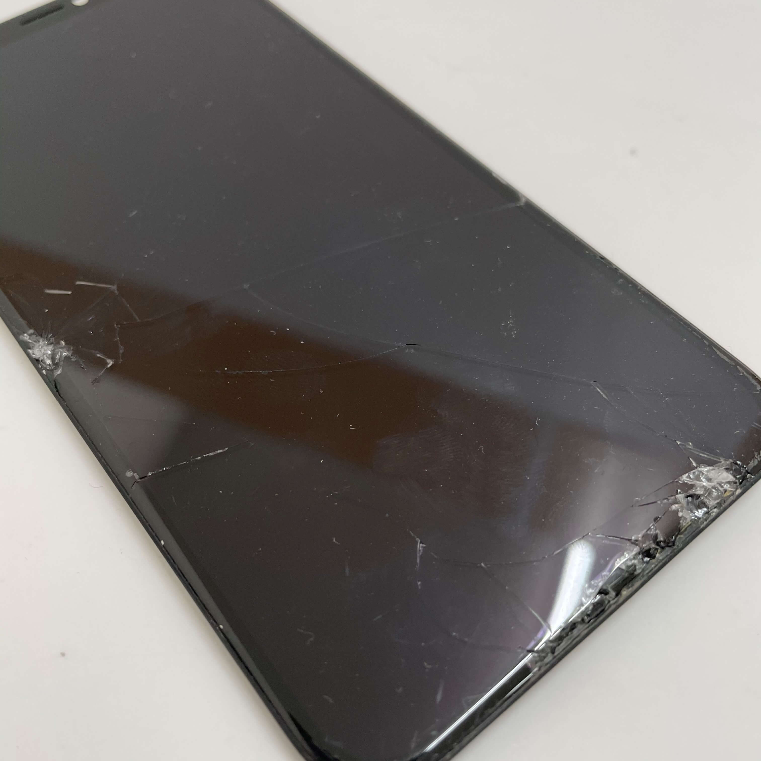iPhone 11 液晶交換