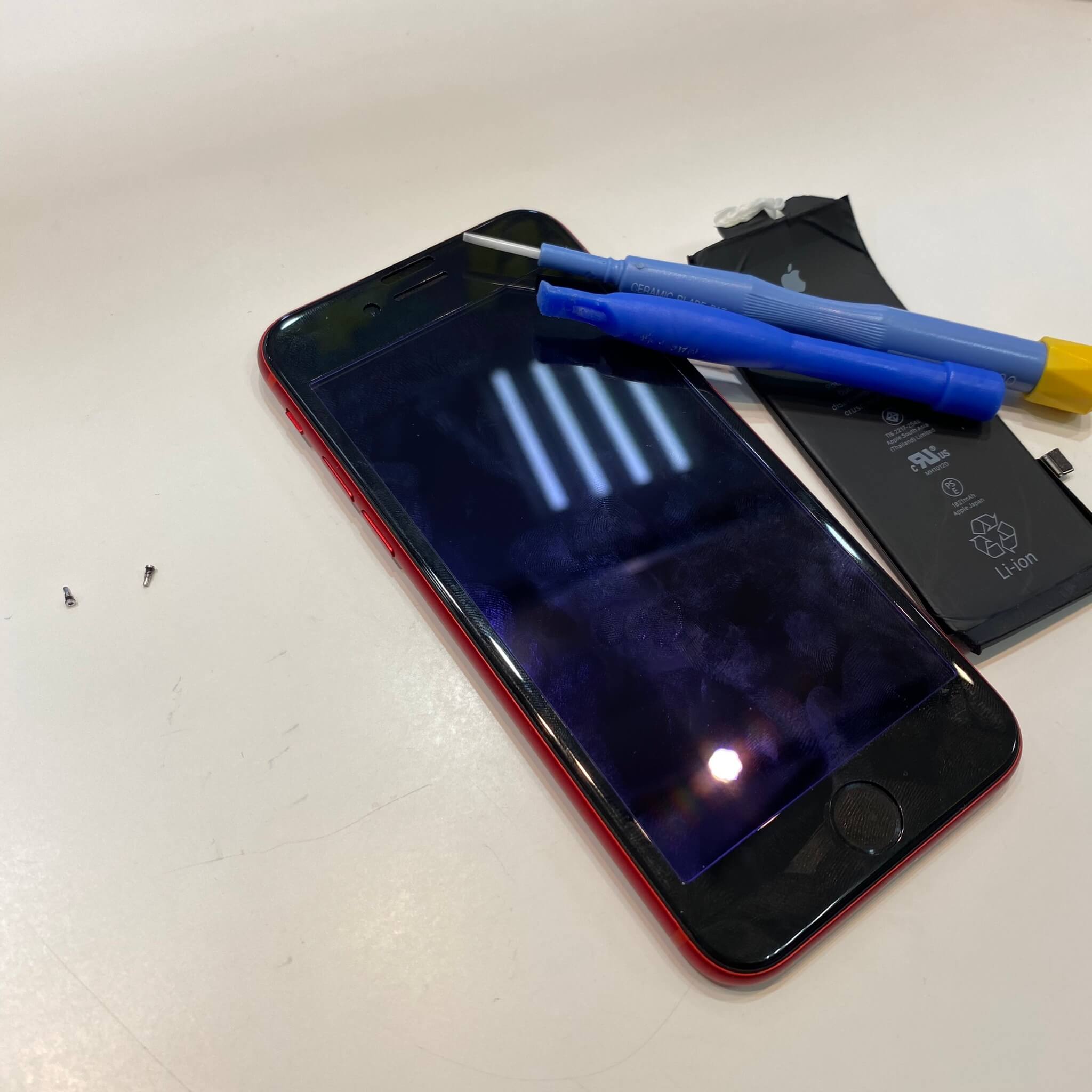 iPhone8バッテリー交換修理