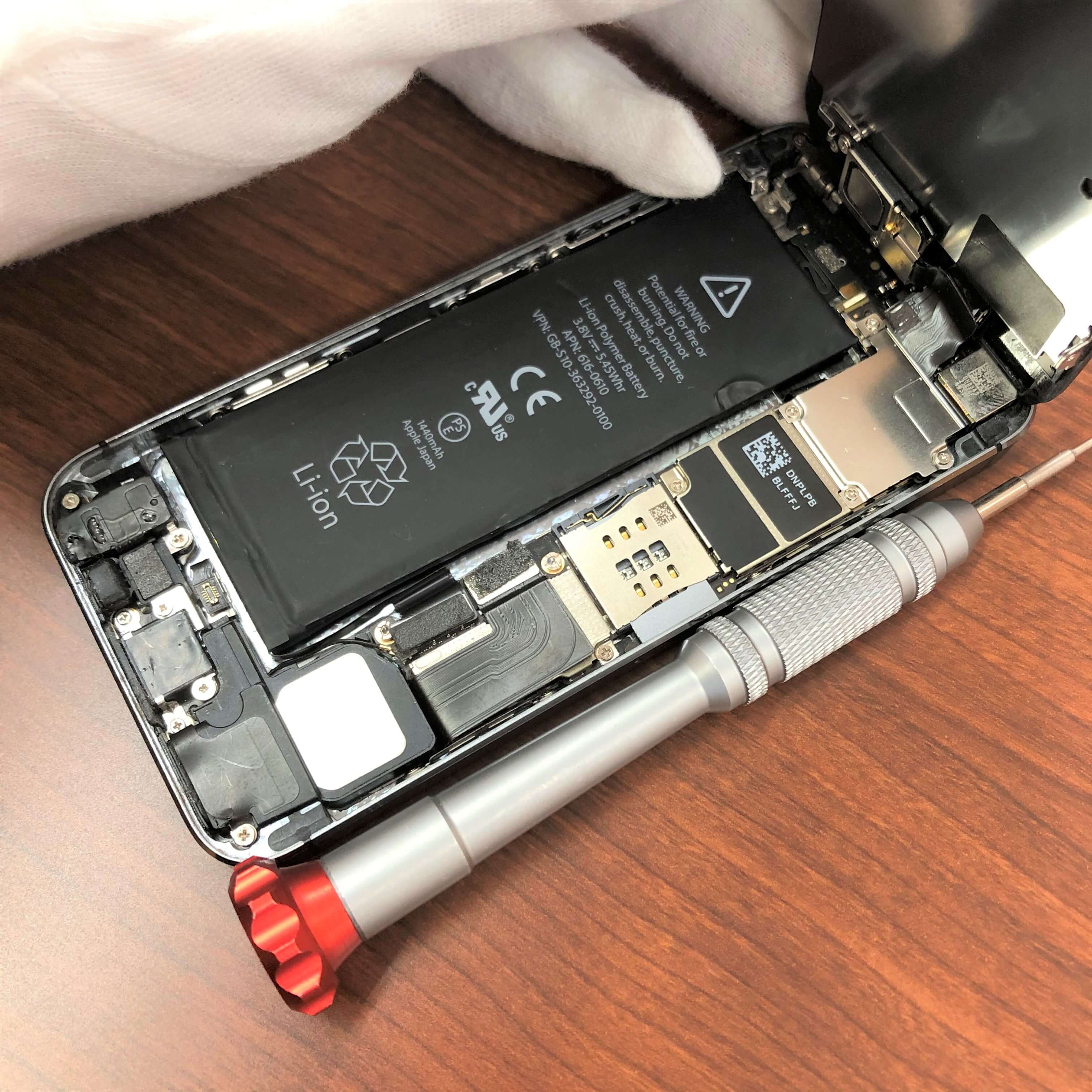 iPhone5-SE バッテリー交換