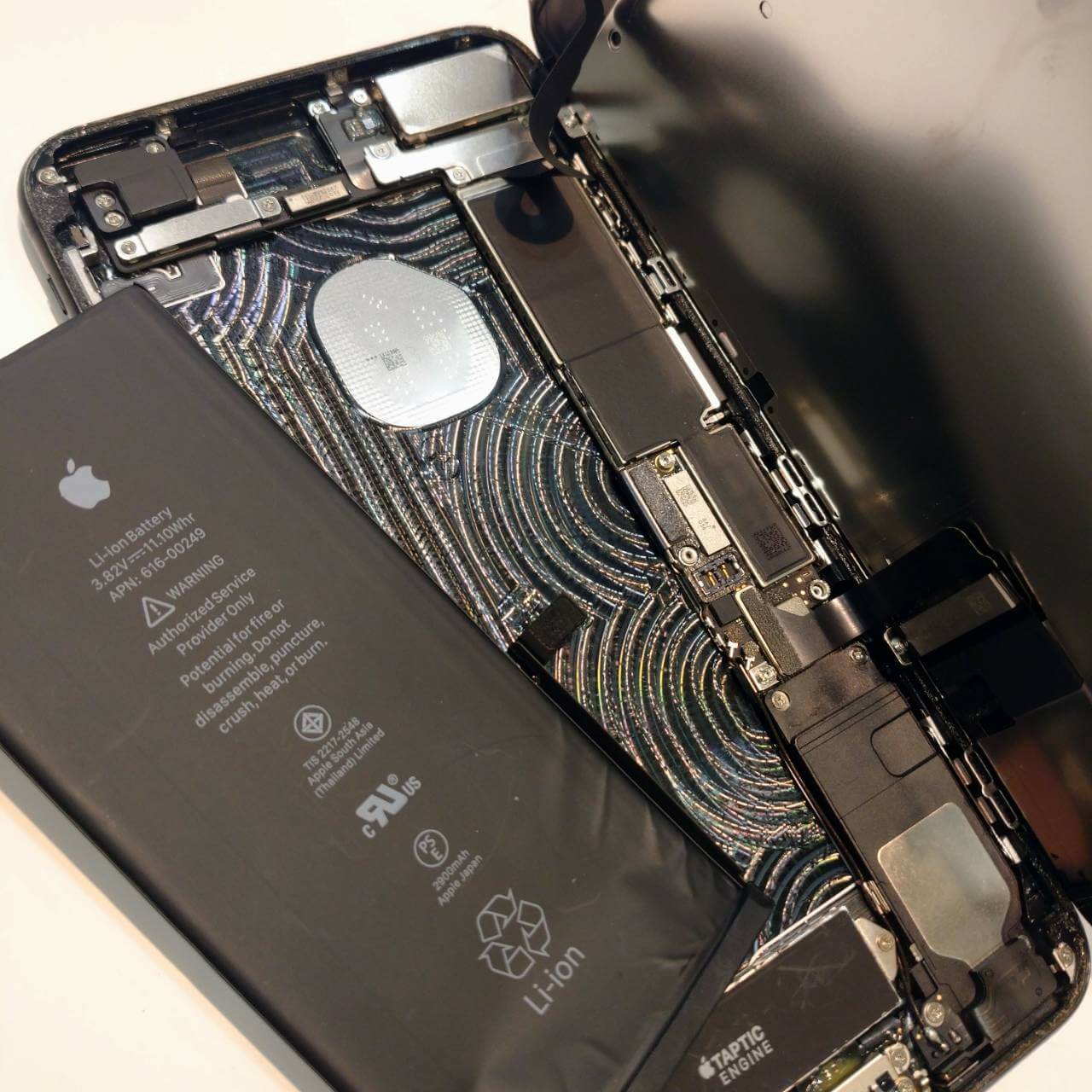 iPhone 7 バッテリー交換修理