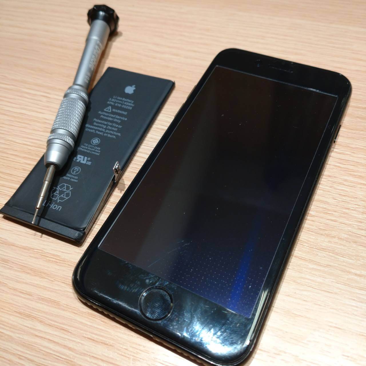 iPhone7バッテリー交換修理