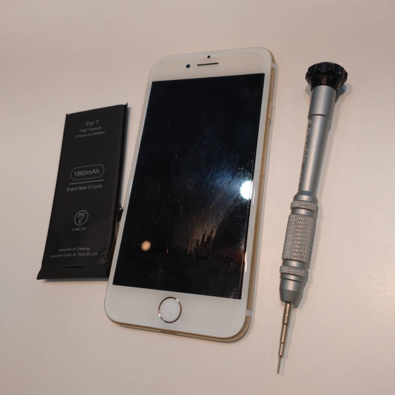 iPhone7 バッテリー交換修理